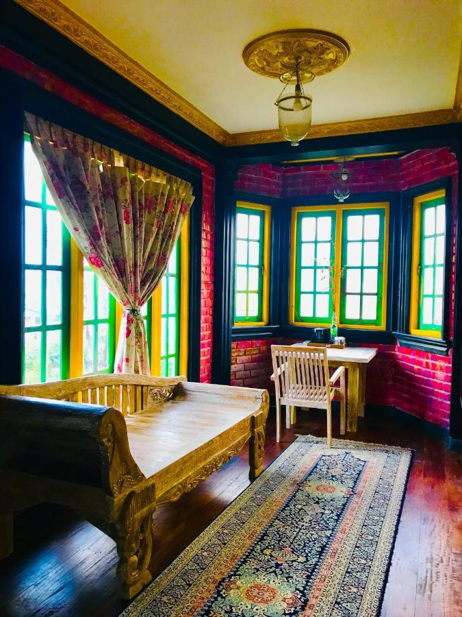 Serendipity Lake Artistic Bungalow By Heidis Home Nuwara Eliya Luaran gambar