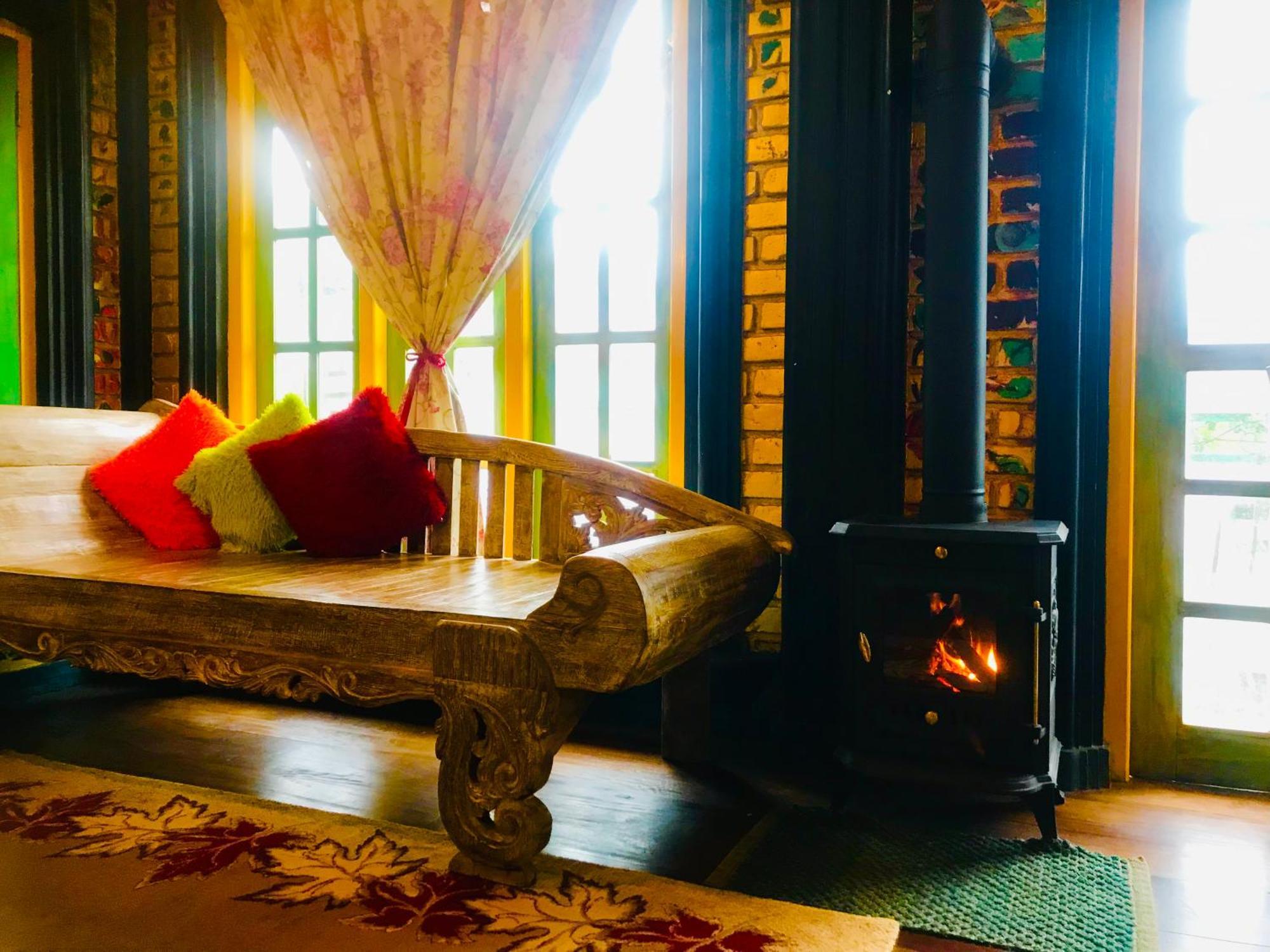 Serendipity Lake Artistic Bungalow By Heidis Home Nuwara Eliya Luaran gambar
